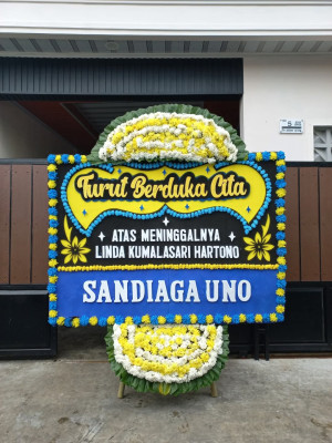 Papan Bunga Duka di Bajak